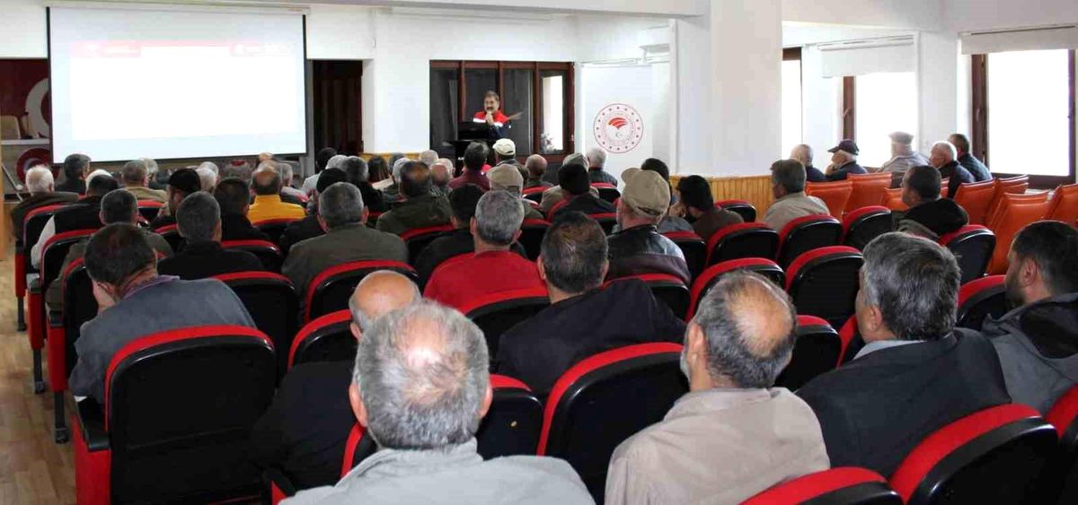 Tercan\'da Sulama Sistemi Destekleri Toplantısı