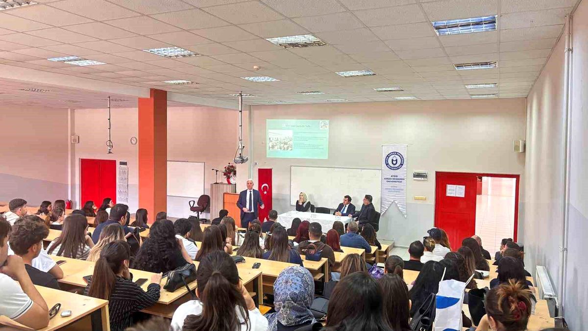 Nazilli MYO\'da Kariyer Günü Etkinliği