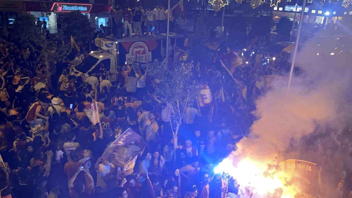 Osmaniye\'de Galatasaray Şampiyonluğu Coşkuyla Kutlandı