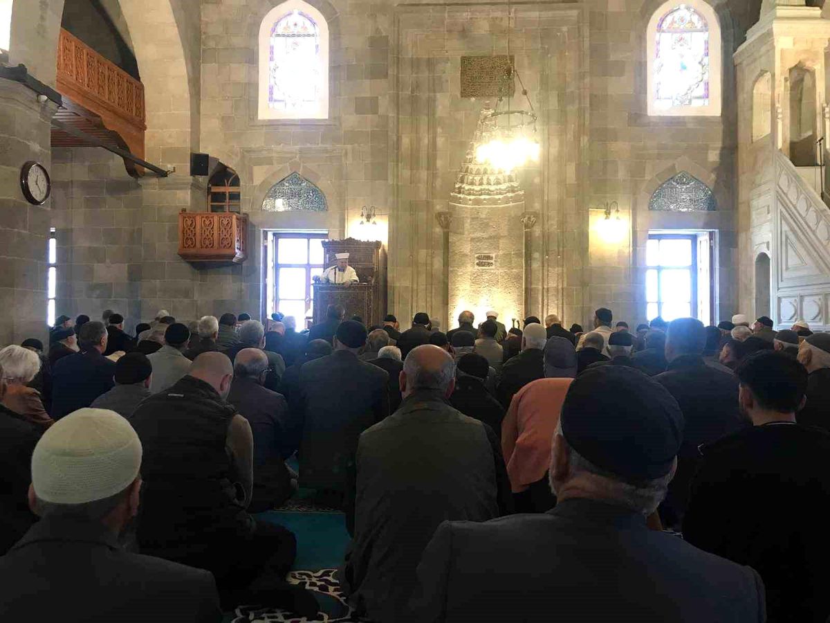 Feridun Fazıl Özsoy Vefatının 40. Gününde Anıldı