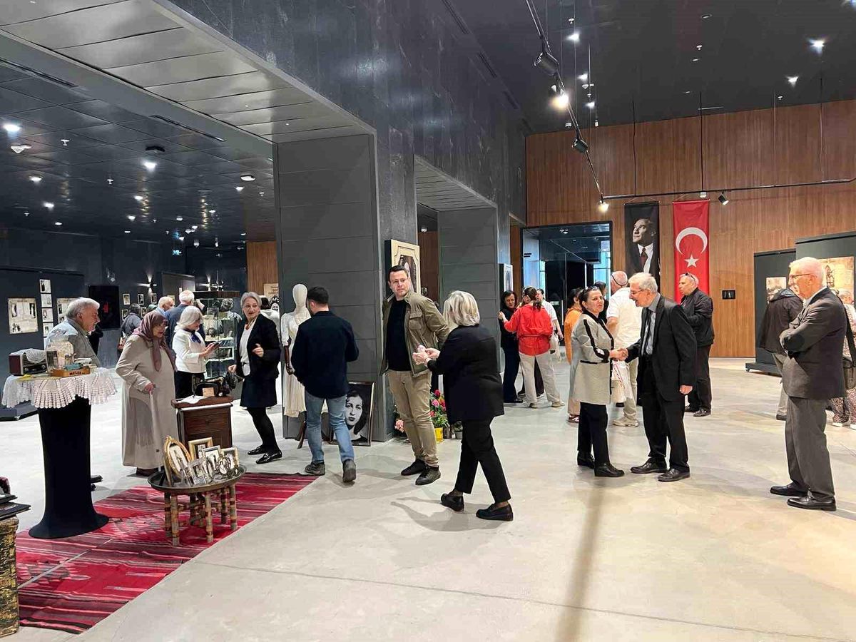 Rumeli kadınlarının göç hikâyeleri Samsun\'da sergide buluştu