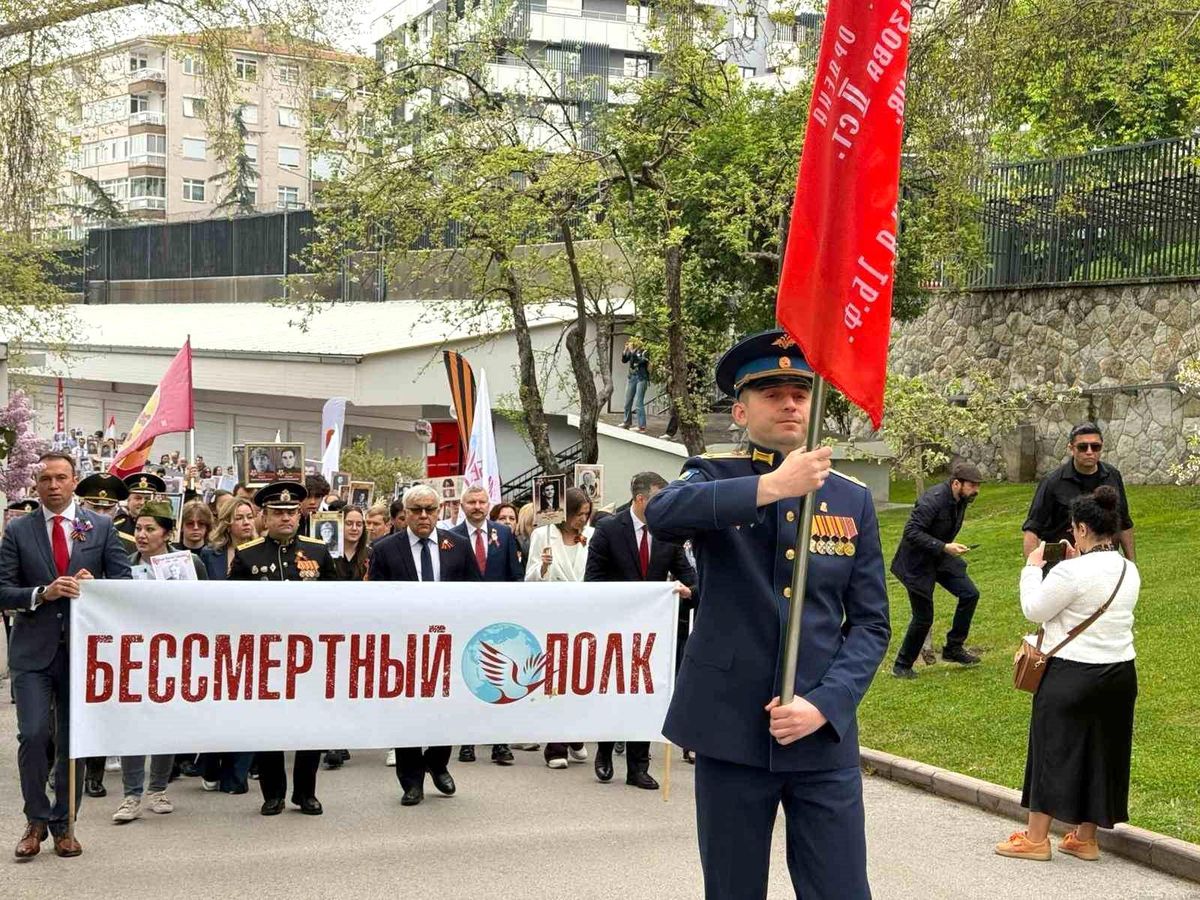 Ankara\'da 9 Mayıs Zafer Günü Kutlandı