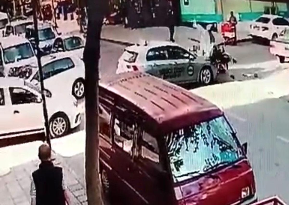 Çorlu\'da Motosiklet Kazasında 2 Yaralı
