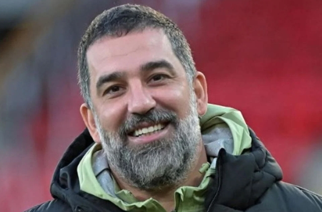 Arda Turan Shakhtar Donetsk ile şampiyon oldu mu?
