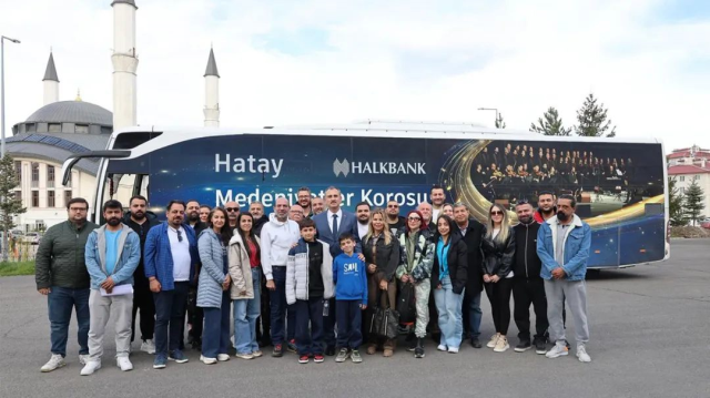 Ağrı Valisi Önder Bozkurt, Hatay Medeniyetler Korosu’nu ağırladı