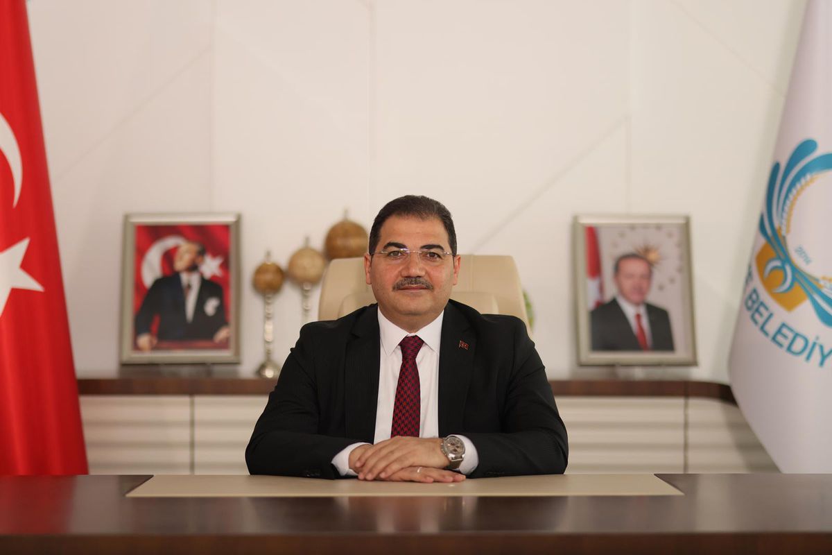 Başkan Canpolat’tan Anneler Günü mesajı: Anneler toplumun en kıymetli değeridir