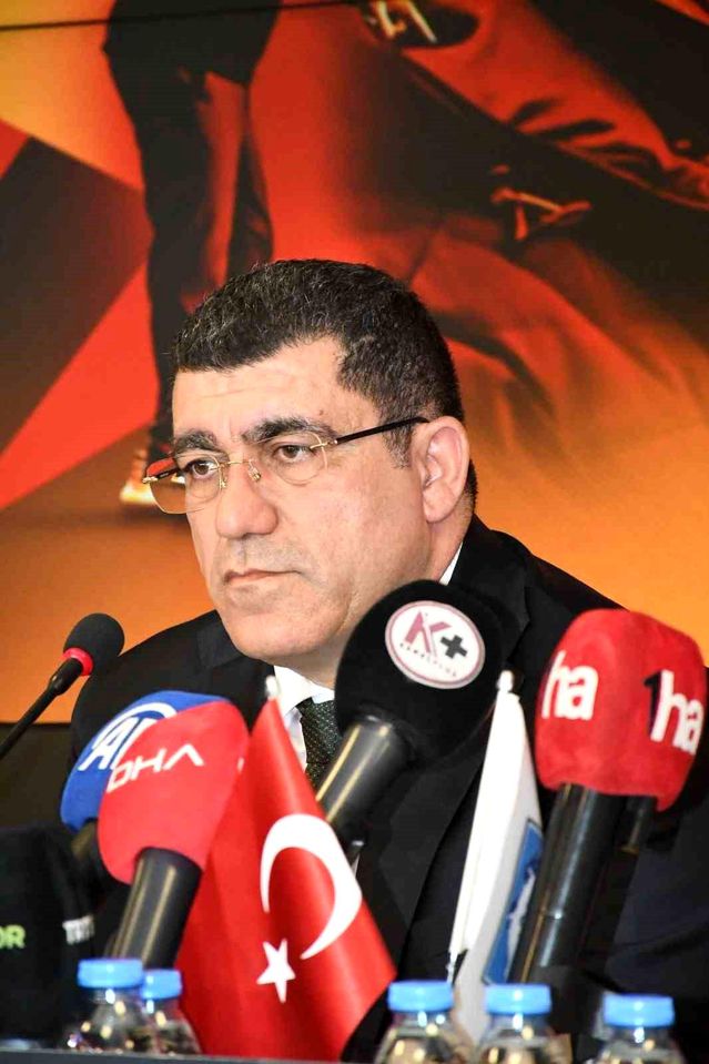 Kayserispor Başkanı’ndan Özür