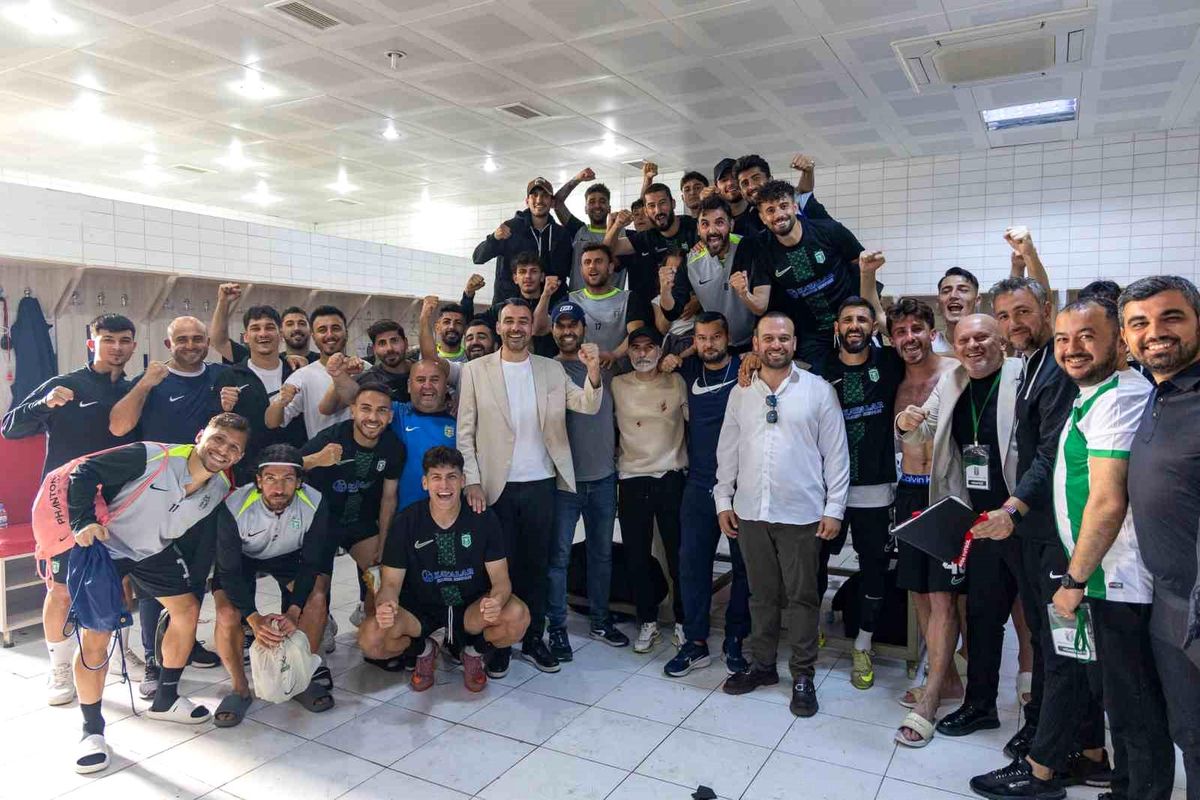Manavgat Belediyespor Play-Off\'ta tur atladı