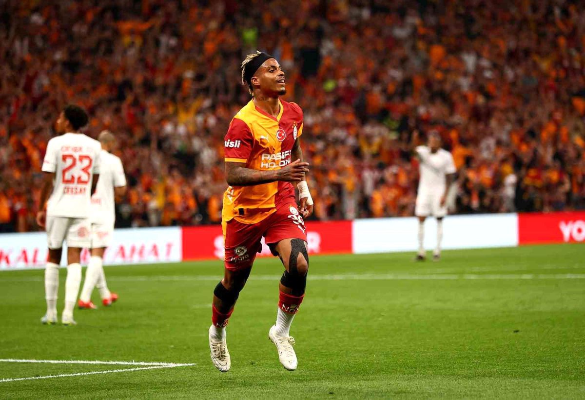 Lemina\'dan Hedef: Tüm Kupaları Kazanmak