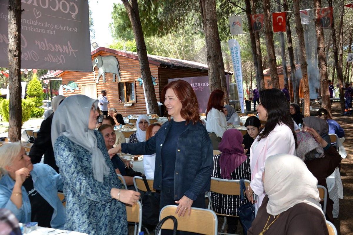 Mersin\'de şehit annelerine özel program