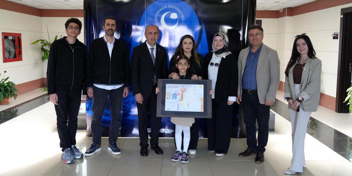 Ayşe Miray Güven, Resim Yarışmasında İl Birincisi Oldu