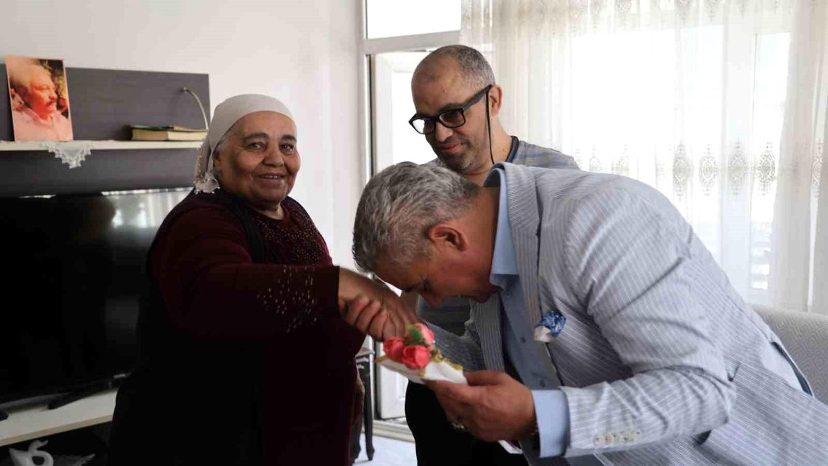 Kırşehir\'de Anneler Günü Kutlaması