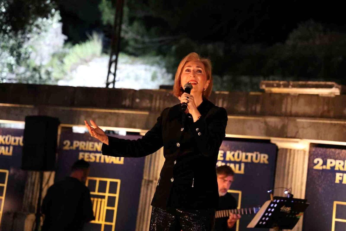 Priene Antik Kenti\'nde ünlü sanatçıdan konser