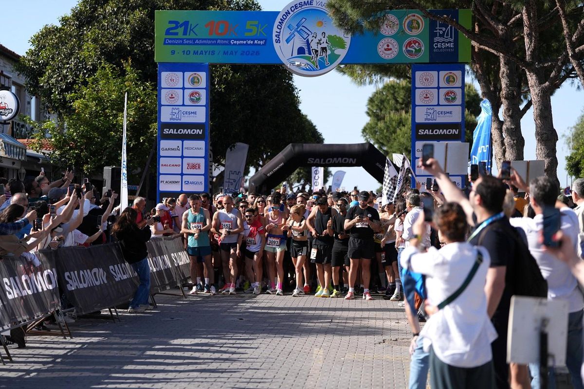 Salomon Çeşme Yarı Maratonu\'nda ödüller sahiplerini buldu