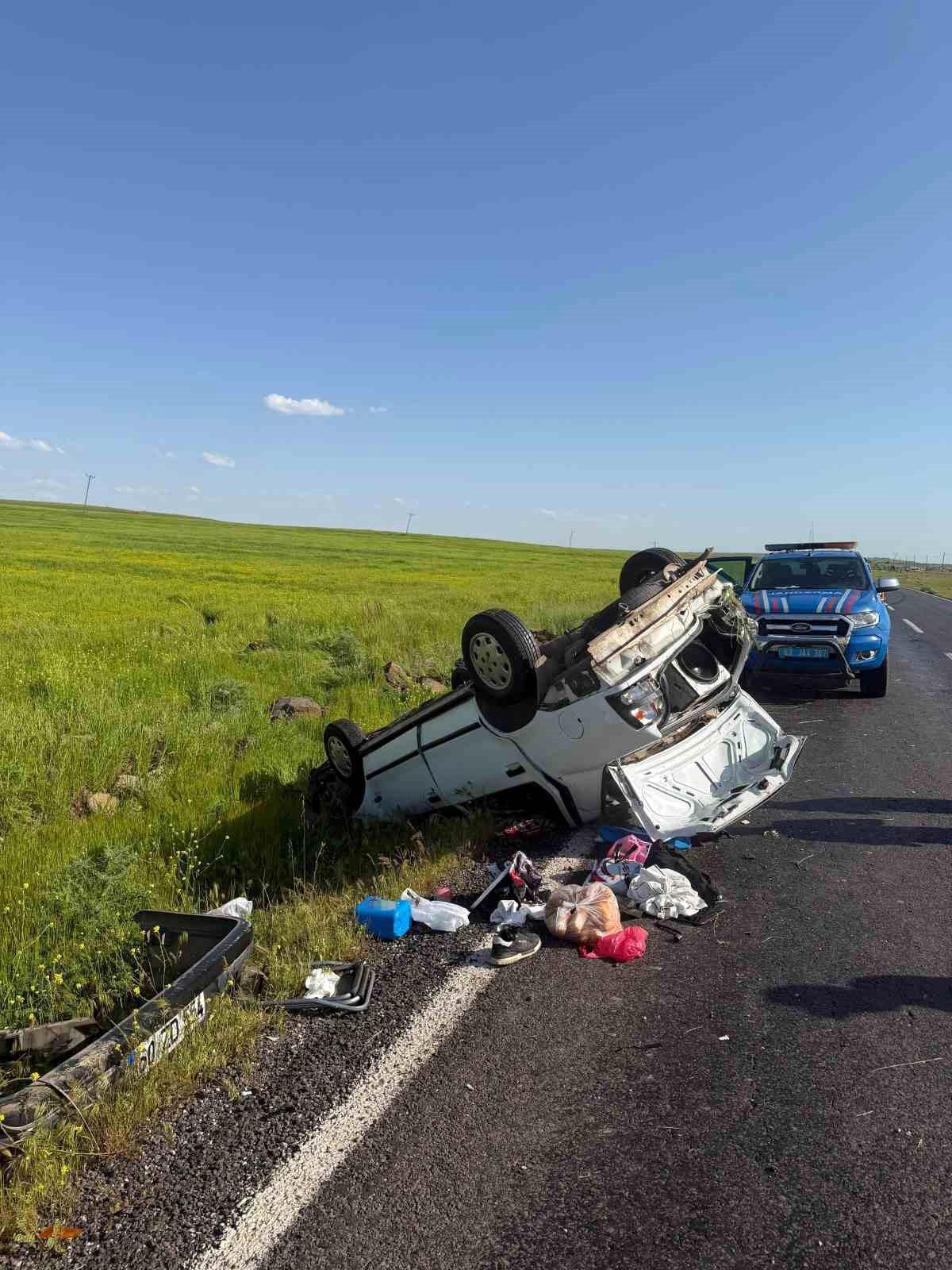 Siverek\'te Trafik Kazası: 5 Yaralı