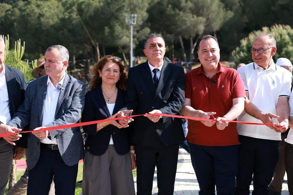 Şehzadeler\'de 100. Yıl günübirlik kullanım alanı hizmete açıldı