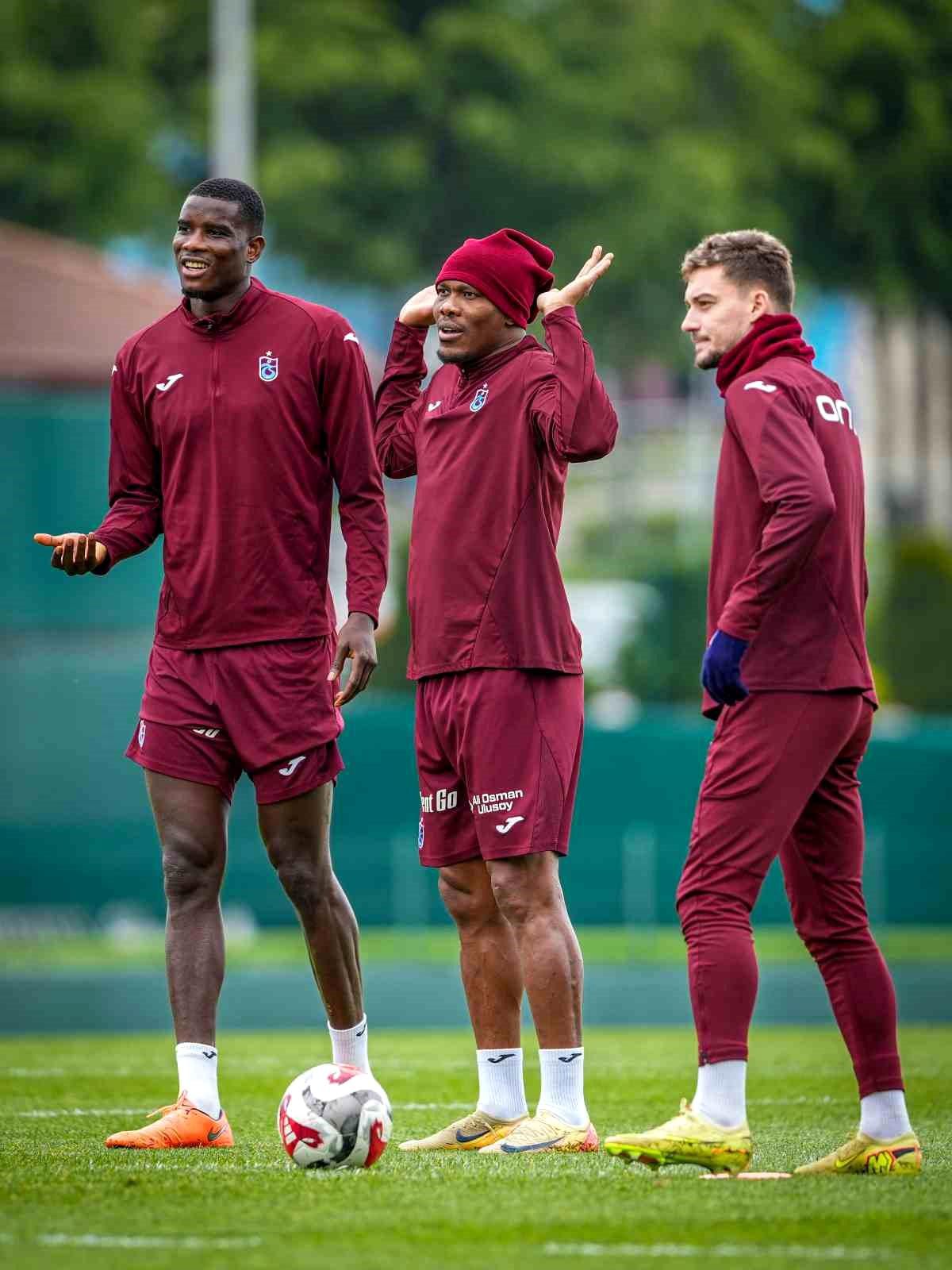 Trabzonspor, İstanbul\'dan 30 Puan Topladı