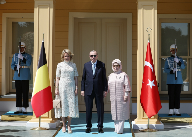Cumhurbaşkanı Erdoğan, Belçika Kraliçesi'ni kabul etti