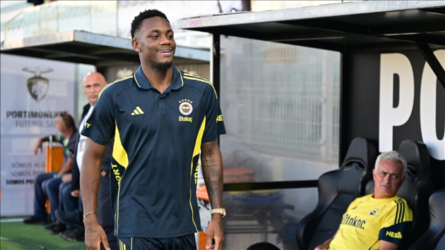 Abdullah Kavukcu duyurdu! Fenerbahçe'den ayrılan Jhon Duran Galatasaray'a gidiyor