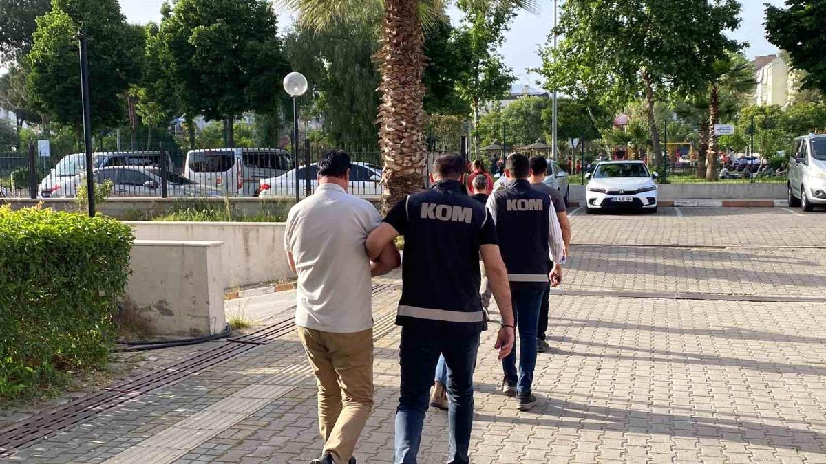 Usulsüz Sağlık Raporu Operasyonu: 4 Tutuklama