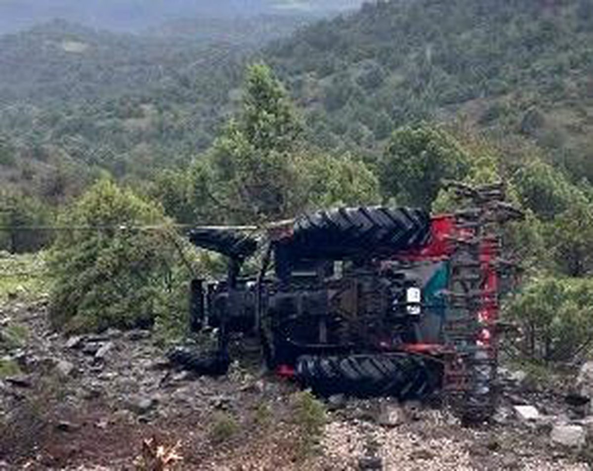 Çorum\'da Traktör Devrildi: 1 Yaralı
