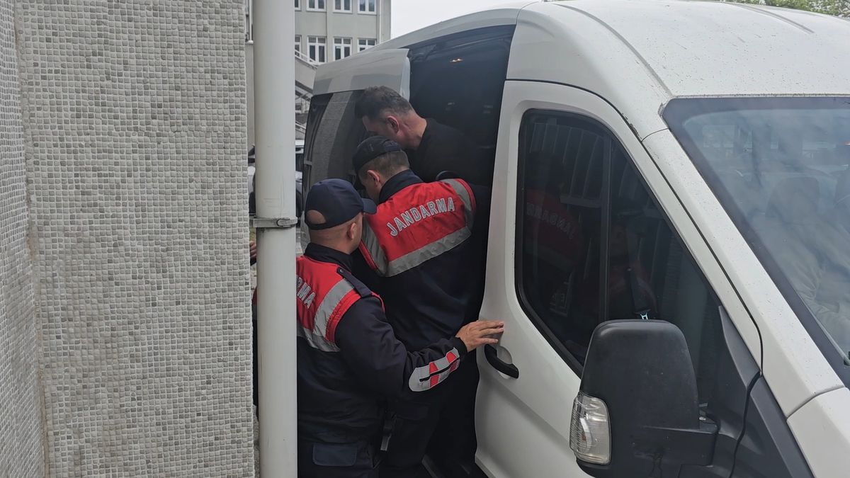 Zonguldak\'ta eski belediye başkanı dahil 30 kişi hakkında dava açıldı