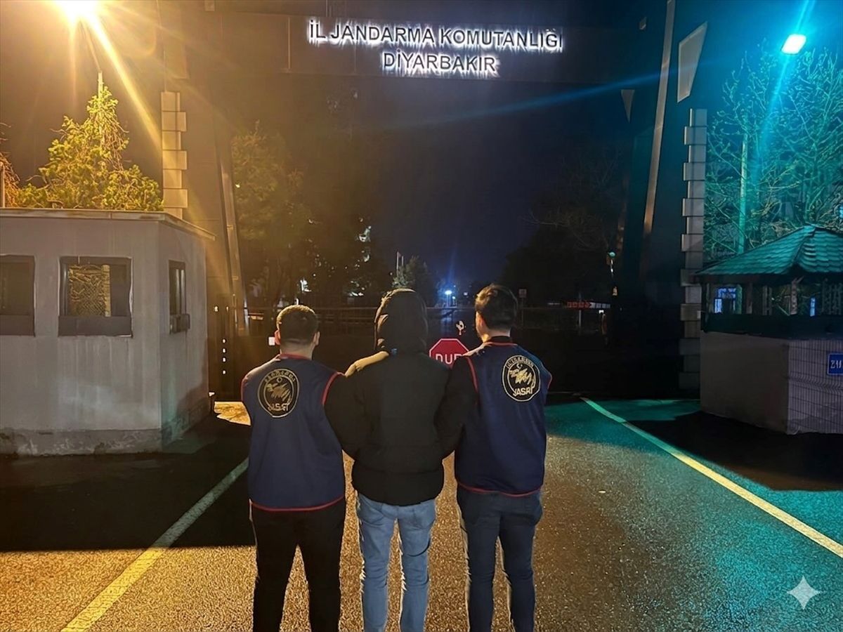 Diyarbakır\'da 125 Aranan Yakalandı