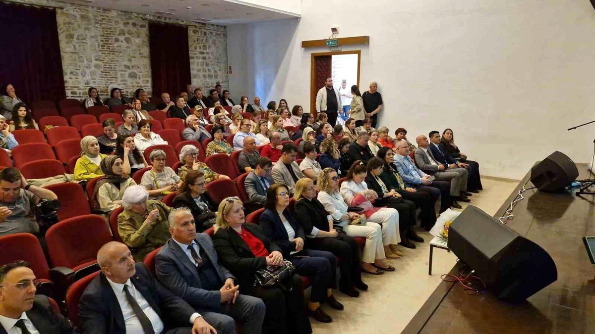 Koruyucu Aile ve Anne Türküleri Konseri