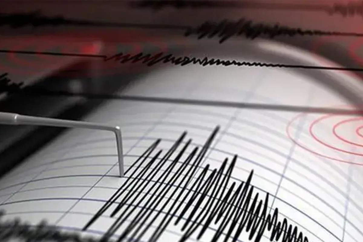 Ege Denizi\'nde 4,2 büyüklüğünde deprem