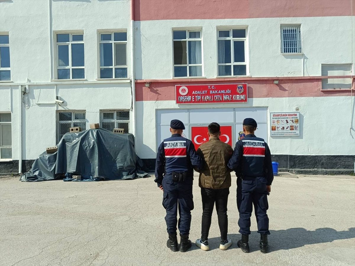 Firari Hükümlü Kırşehir\'de Yakalandı