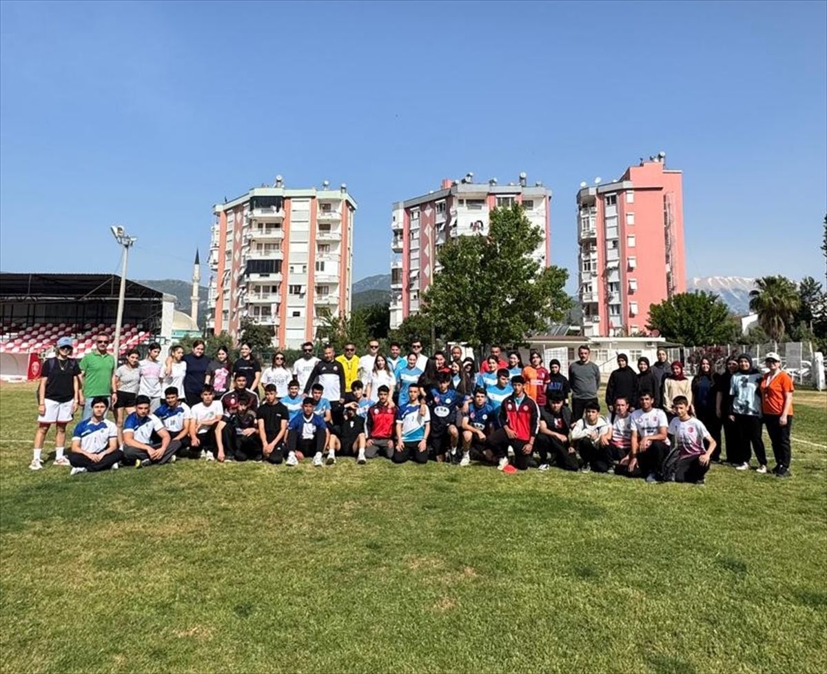 Kumluca\'da Gençlik Haftası Atletizm Yarışları