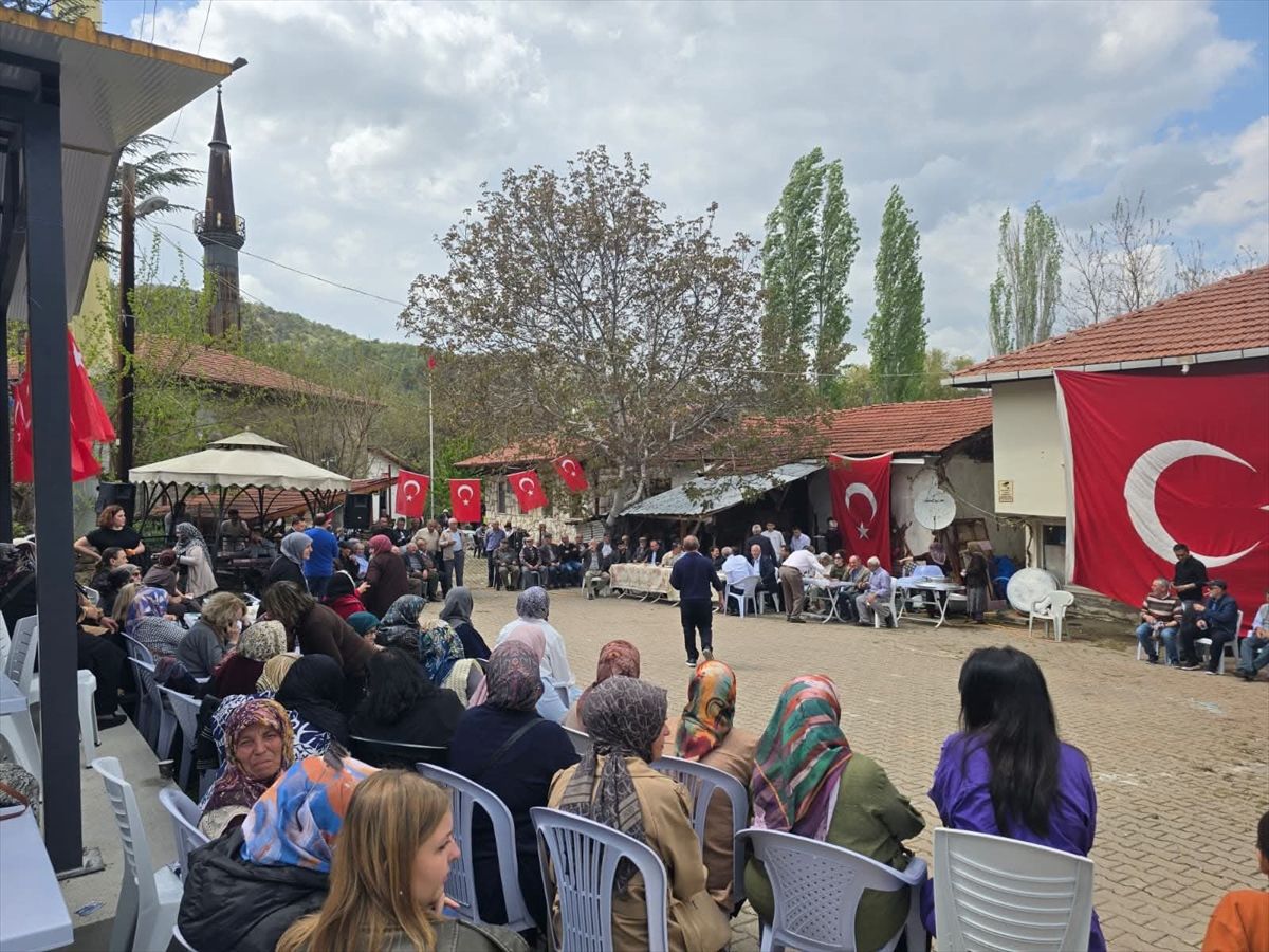 Hıdırellez Şenliği Coşkuyla Kutlandı