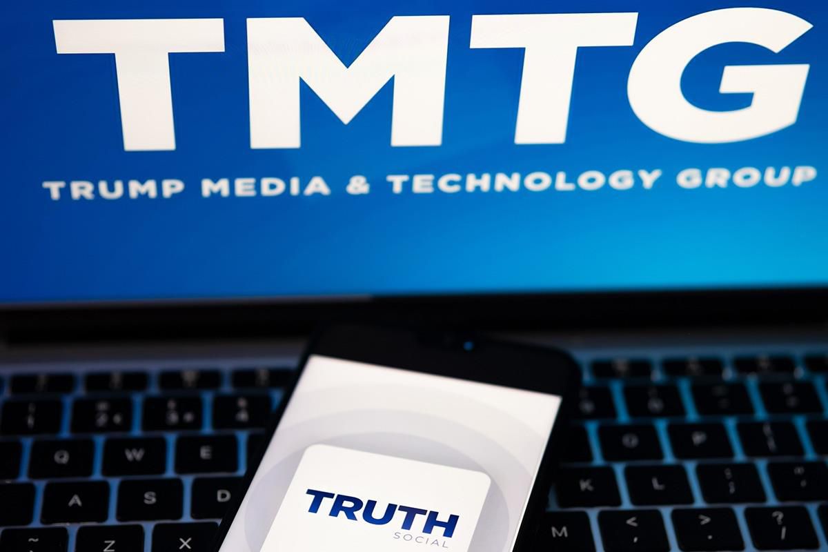 Trump Media\'nın zirvede aldığı Bitcoin\'ler yarım milyar dolar eridi