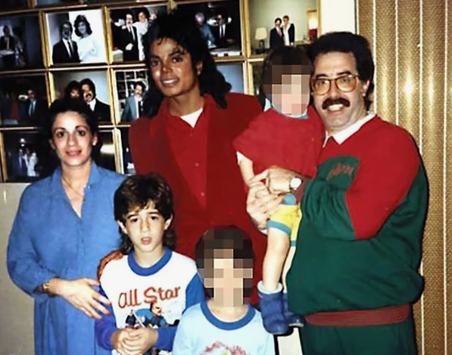 Michael Jackson'ın gizli ailesinden cinsel istismar iddiası: O bir canavardı