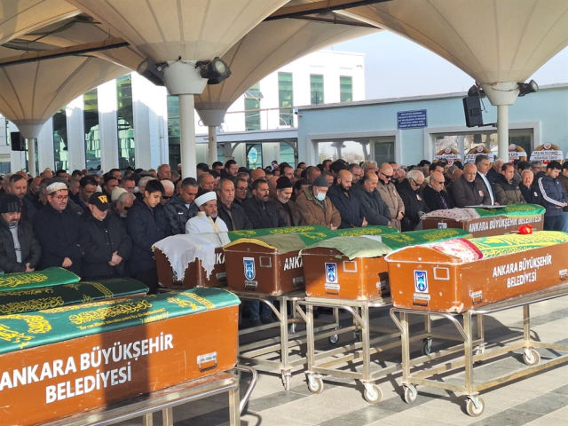 Siirt'te lojmandaki cinayetin sanıkları komşu çiftin yargılandığı davada karar