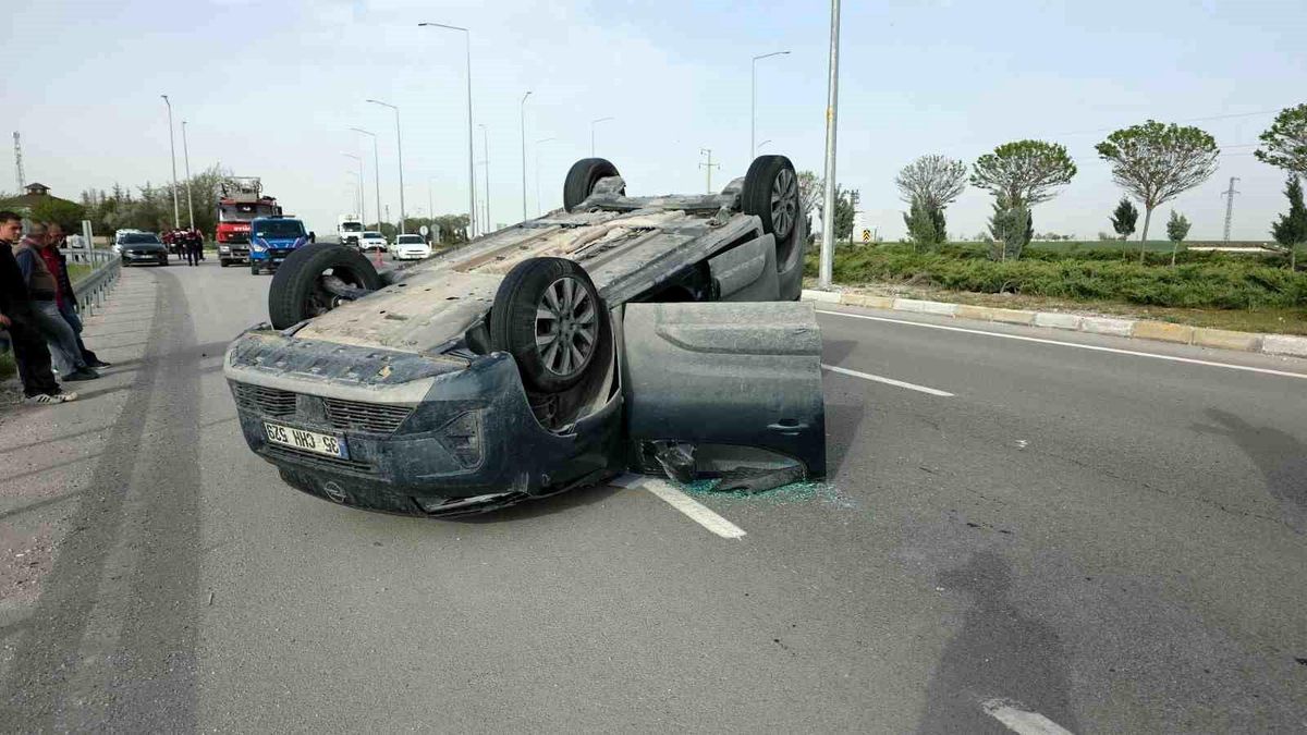 Aksaray\'da Trafik Kazası: 2 Yaralı
