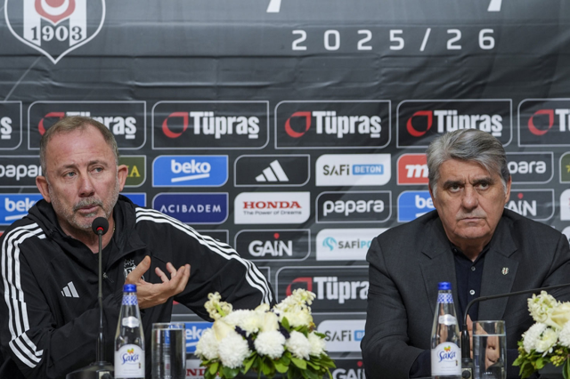 Beşiktaş'ta yer yerinde oynayacak! Büyük kaos kapıda