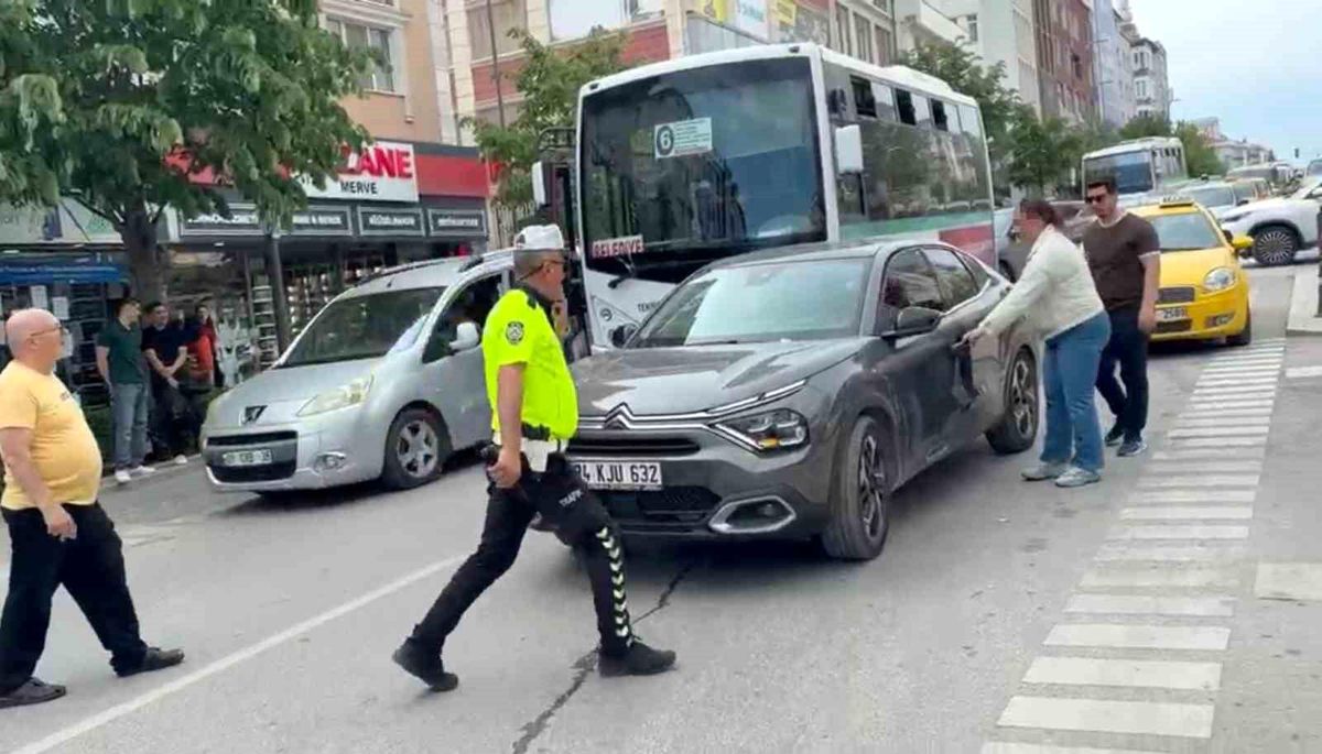 Çerkezköy\'de Maddi Hasarlı Kaza