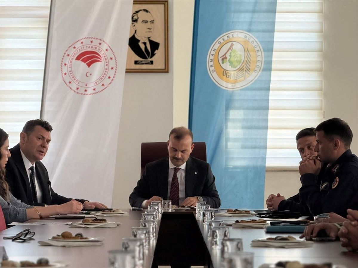 Eceabat’ta Orman Yangınlarıyla Mücadele Toplantısı