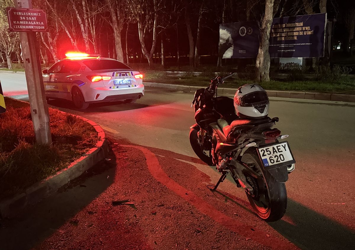 Erzurum\'da motosiklet kazası: 1 ağır yaralı