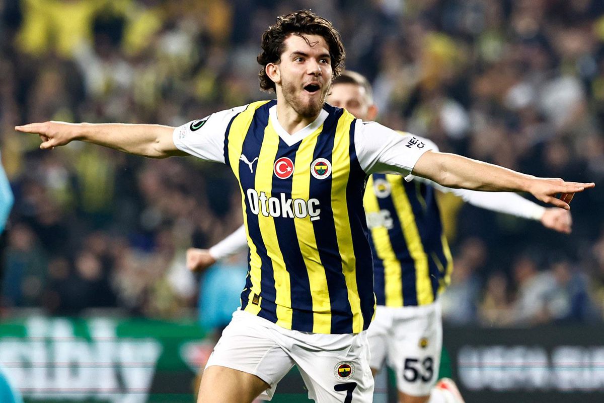 Ferdi Kadıoğlu\'ndan Fenerbahçe\'ye geri dönüş açıklaması