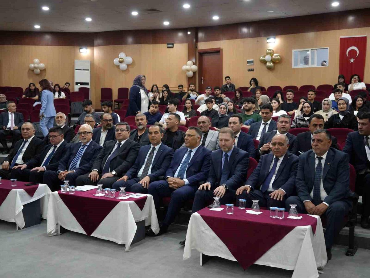 Nahçıvan\'ın Yatırım Avantajları Semineri İğdır\'da