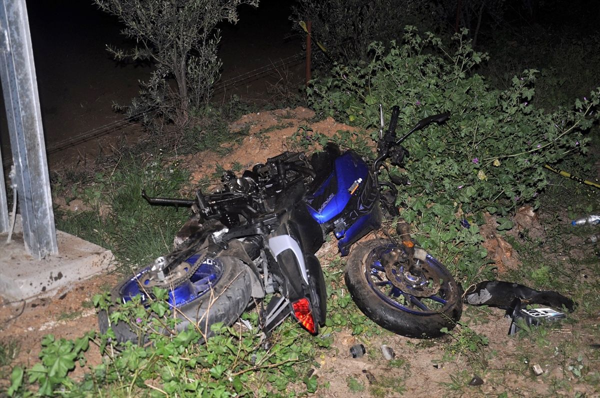 Ödemiş\'te Motosiklet Kazası: Sürücü Hayatını Kaybetti
