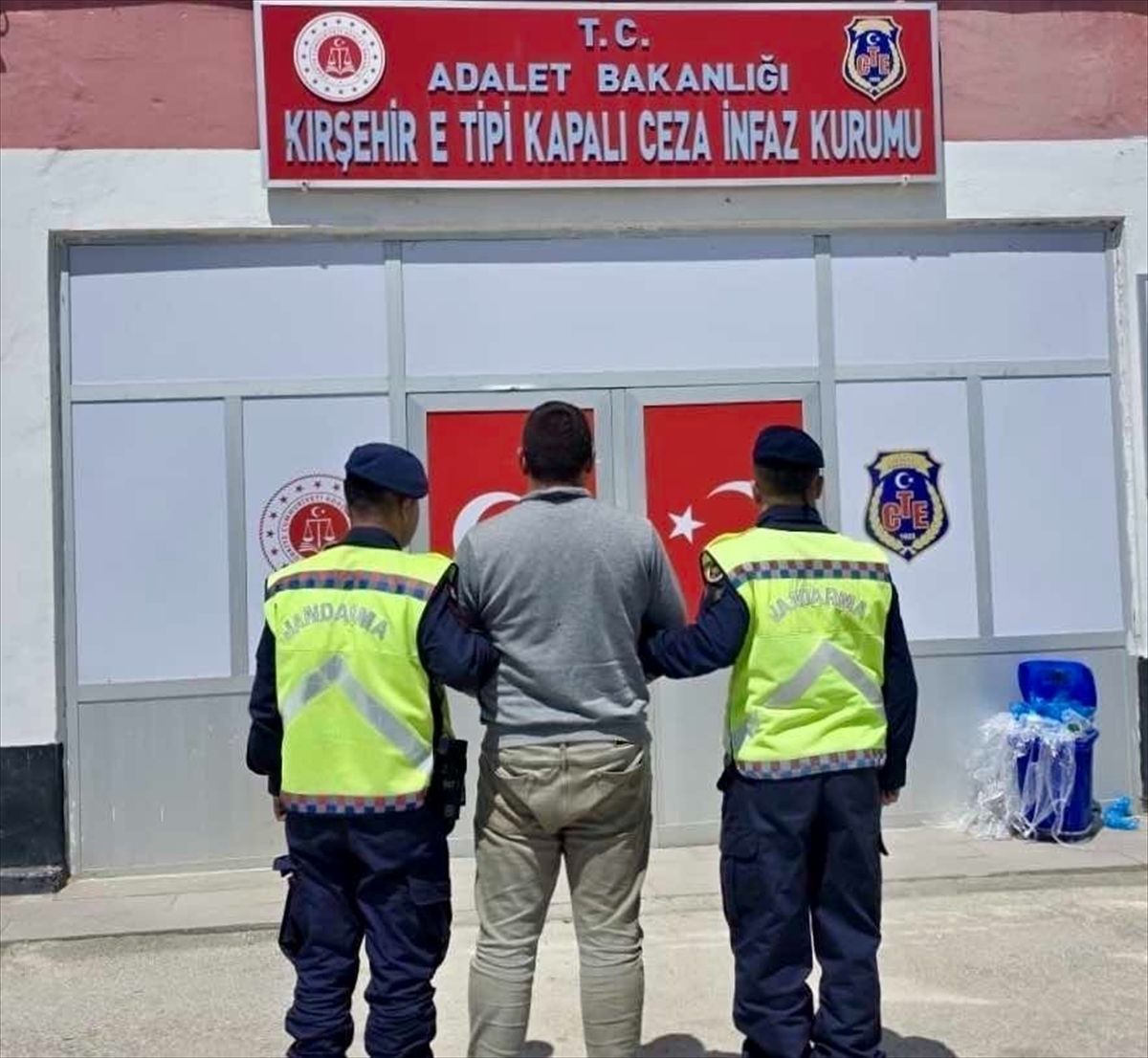 Firari Hükümlü Kırşehir\'de Yakalandı