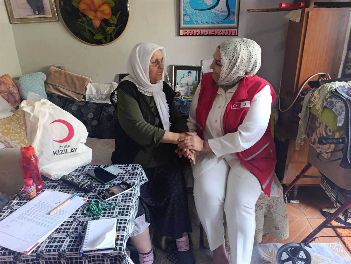 Kızılay\'dan Engelli ve Yaşlı Bakımı Eğitimi
