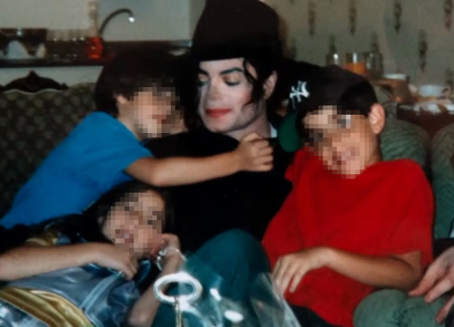 Michael Jackson'ın gizli ailesinden cinsel istismar iddiası: O bir canavardı