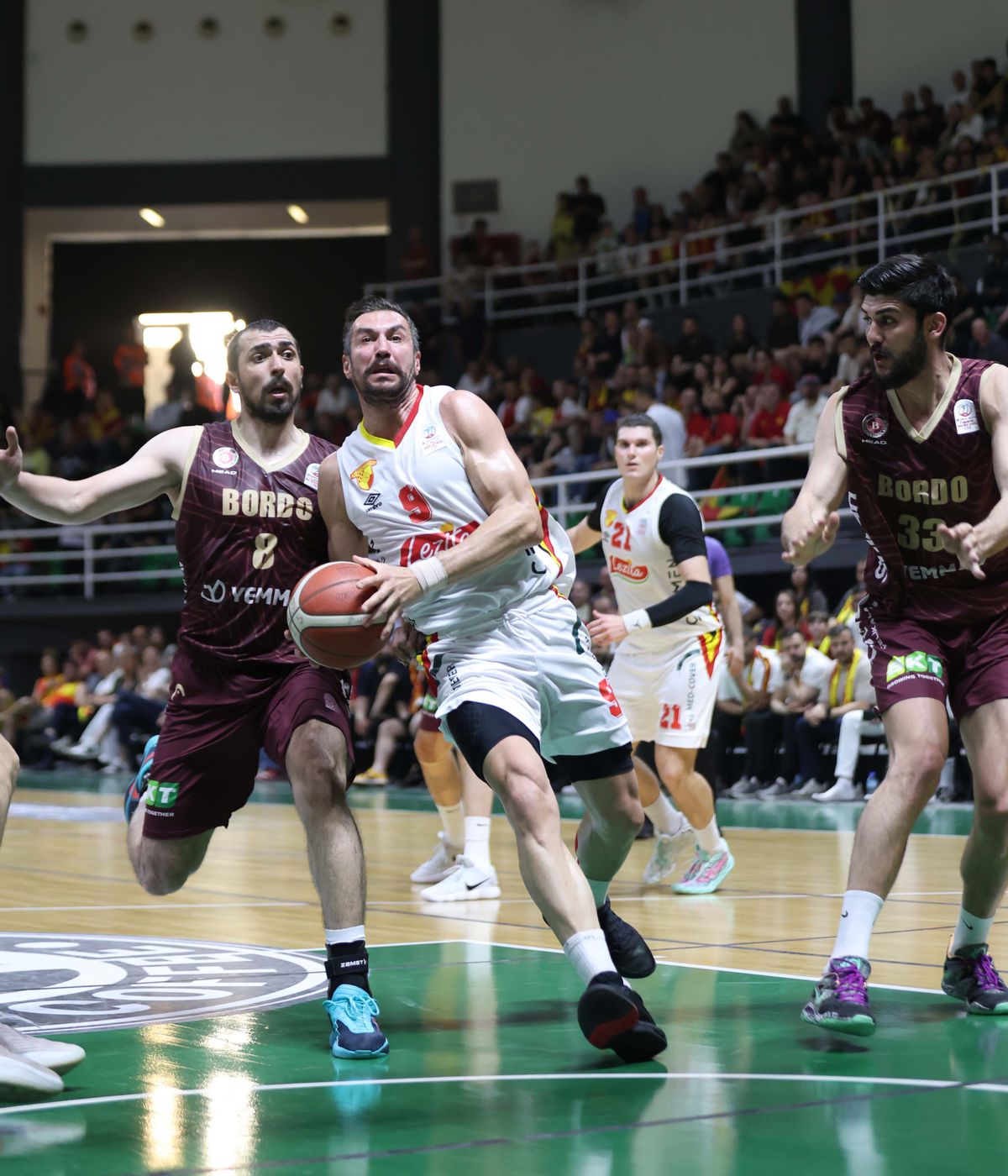 Göztepe, Play-Off\'ta Seriyi Eşitledi