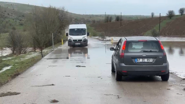 7 kentimizi sel ve dolu vurdu, hayat durma noktasına geldi