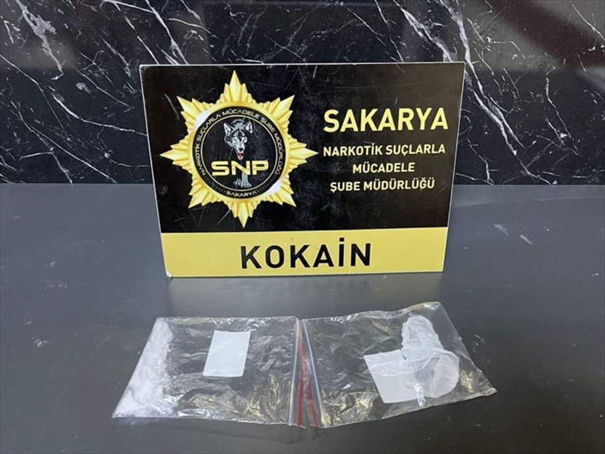 Sakarya\'da Uyuşturucu Ticareti: Şüpheli Tutuklandı