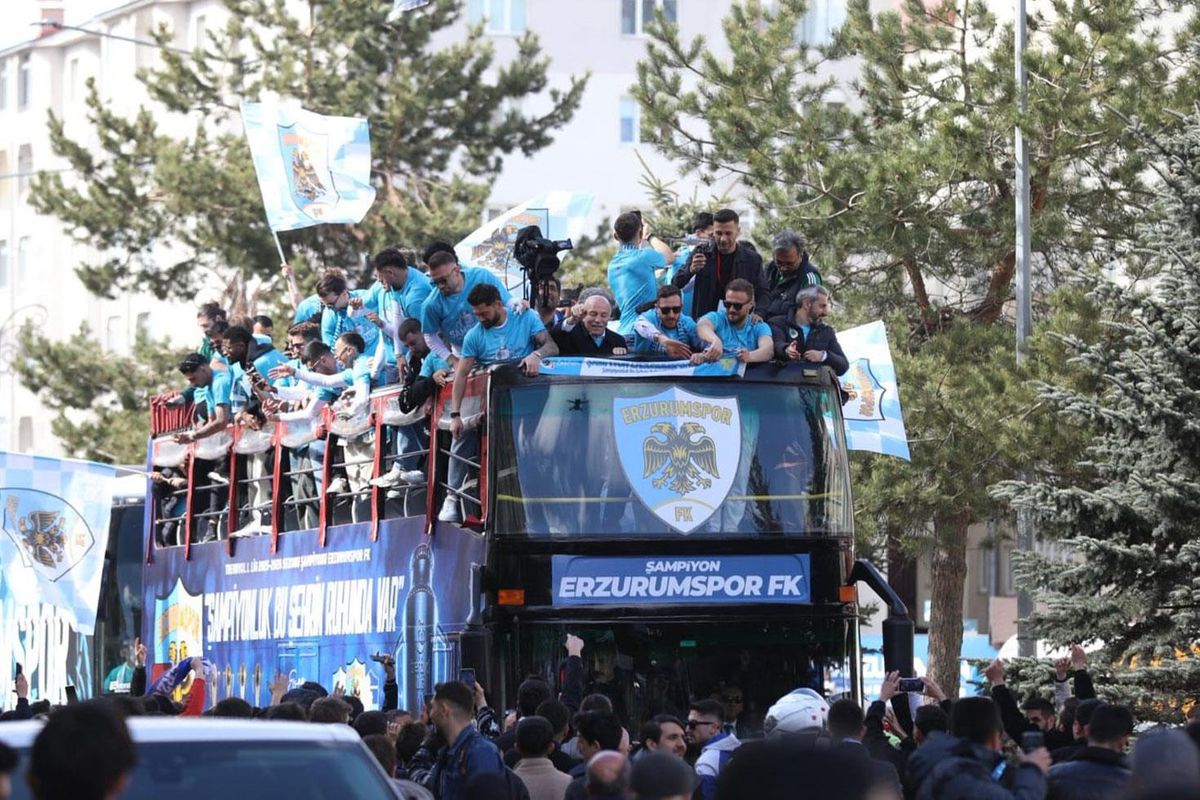 Süper Lig\'e yükselen Erzurumspor FK, 1. Lig tarihinin puan rekorunu kırdı